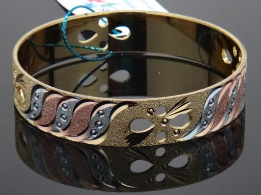 Contemporary design golden bangle