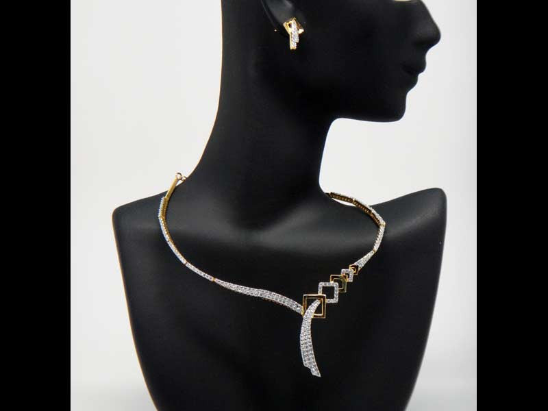 Gold plateted parure - necklace and earrings