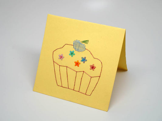 Yellow embroidered greeting card - cake