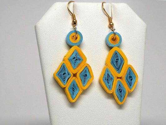 Diamond shape handmade paper filigree earrigs