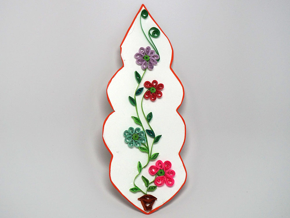 Paper filligree handmade flower decorated card