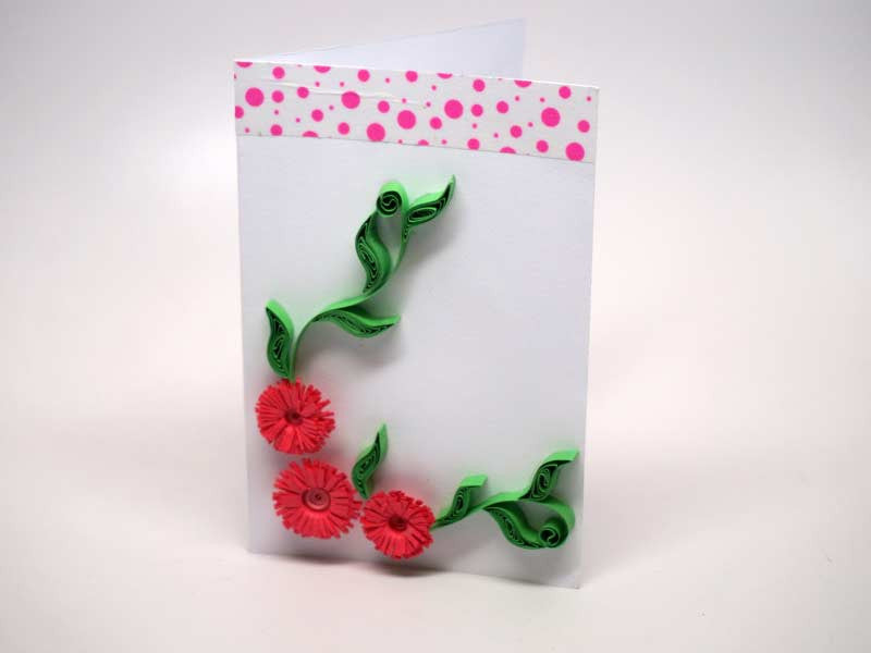 Paper filigree handmade flowers small card