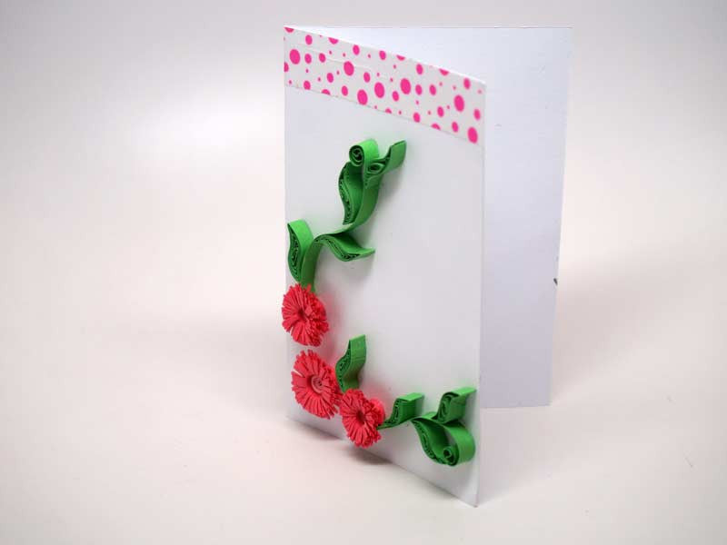 Paper filigree handmade flowers small card