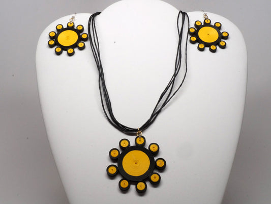 Handmade paper filigree necklace and earrings