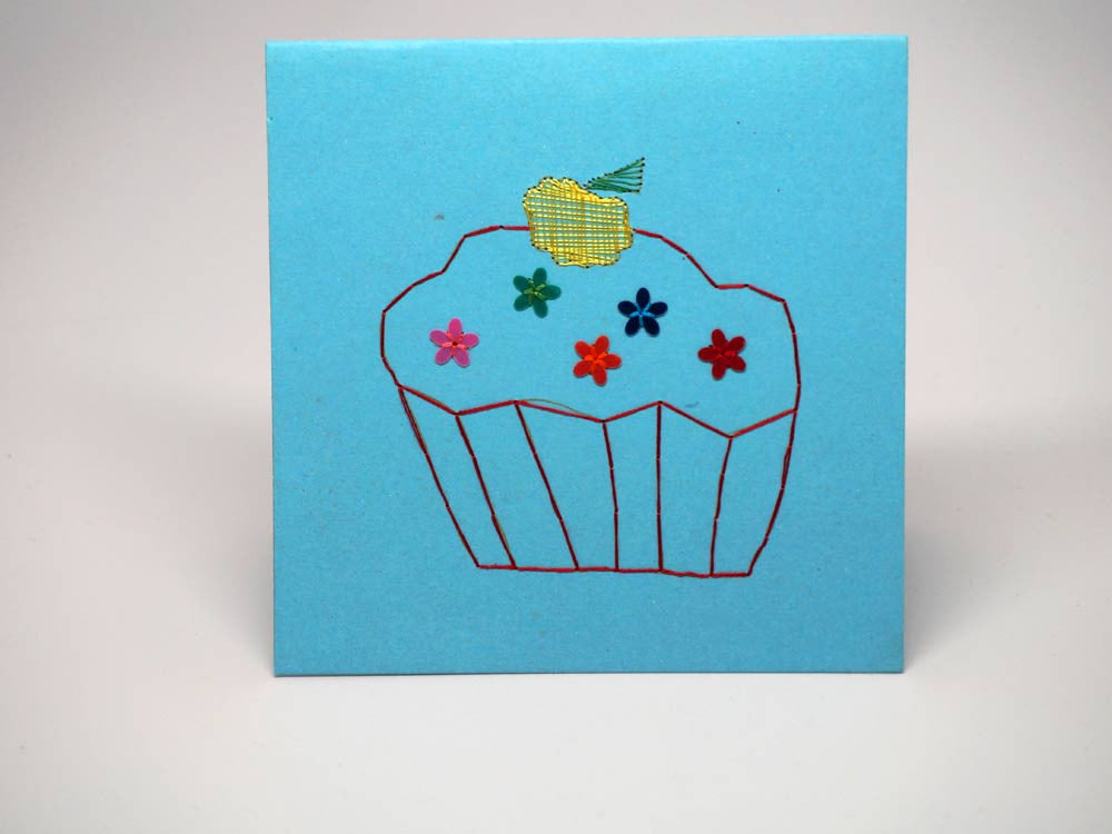 Sky-blue embroidered greeting card - small cake