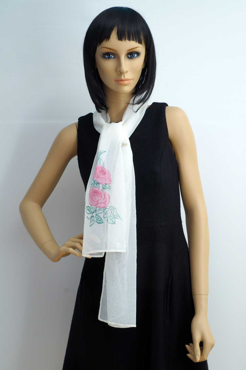 Flower hand painted white light foulard