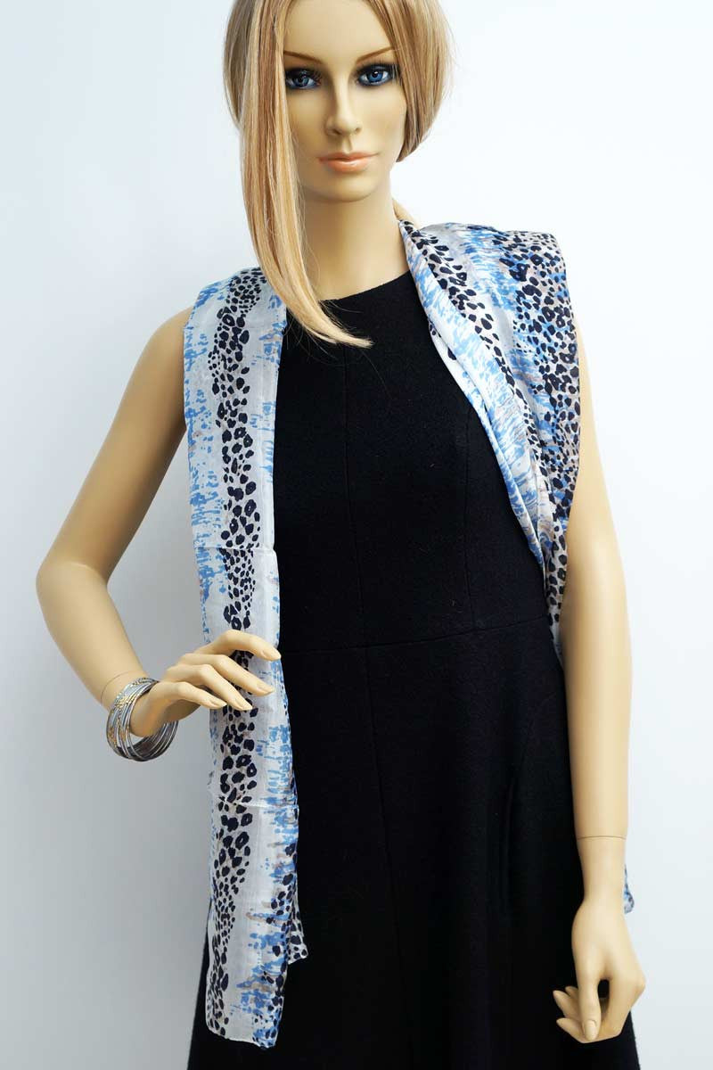 Spotted blue and white design light scarf